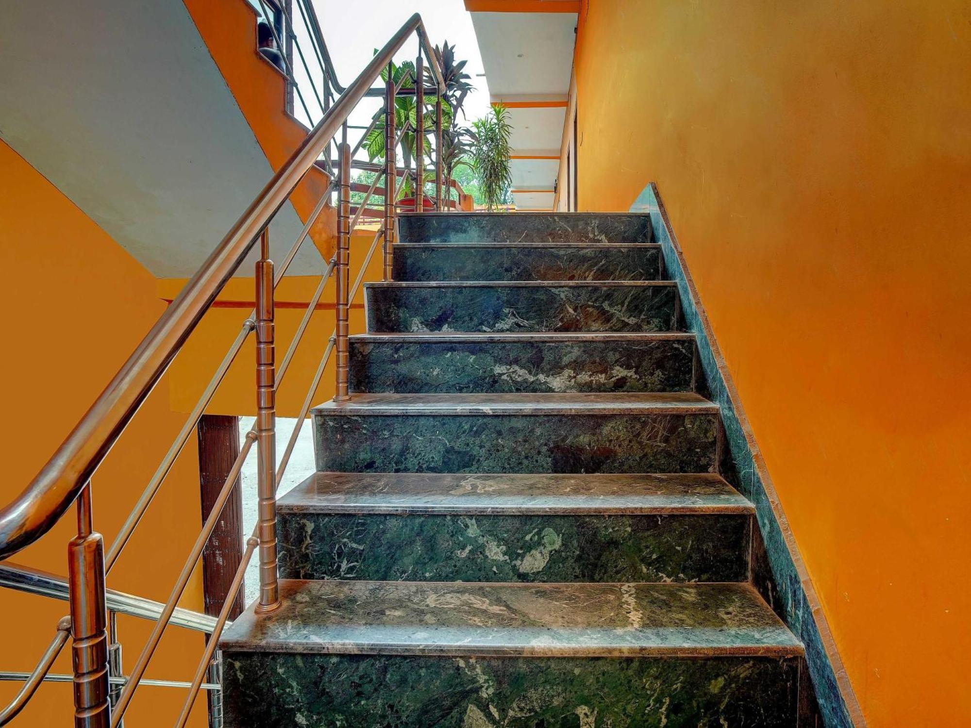 Oyo Flagship 81389 Hotel Siddhi Vinayak Motihari 外观 照片